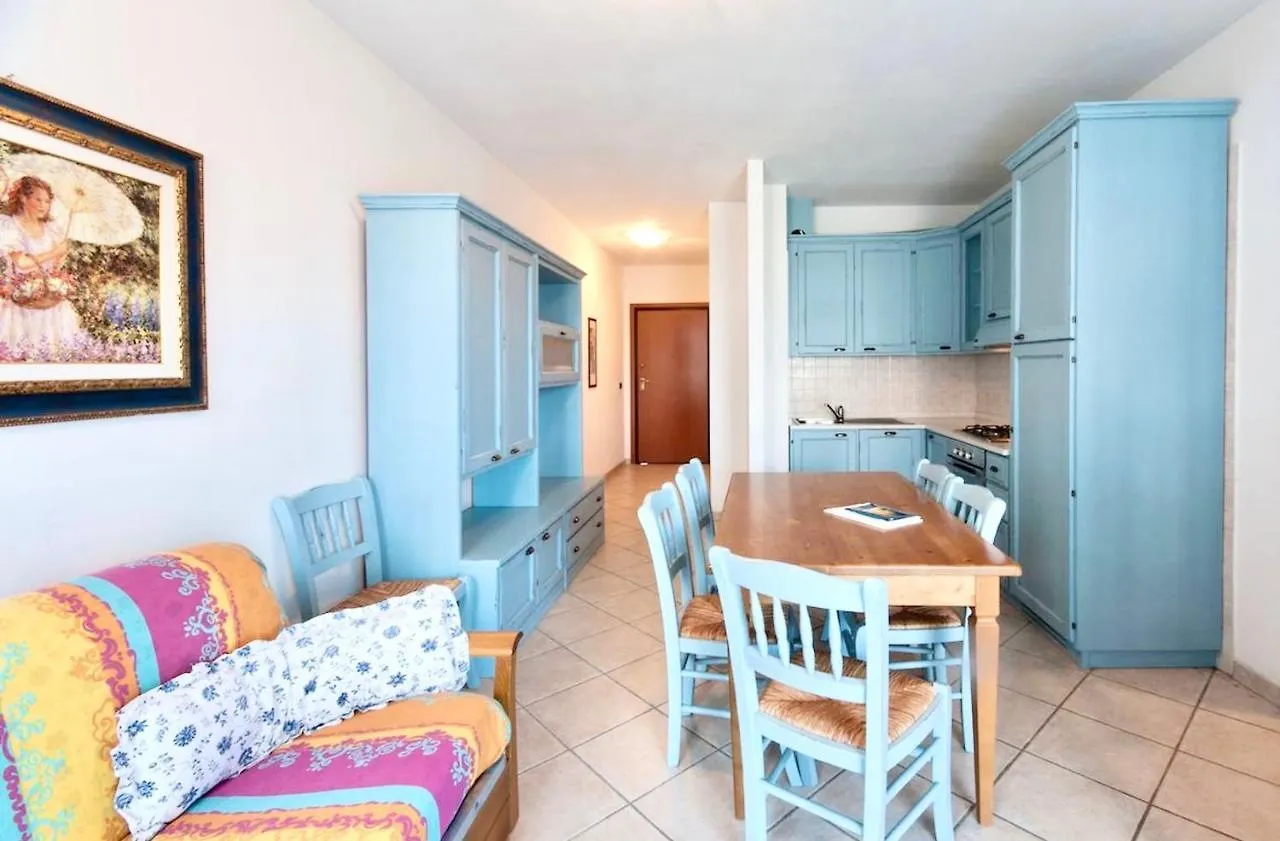 Isa-Apartments 2 Beds In Residence With Swimming-Pool In San Vincenzo, Just 600 Meters From The Sea איטליה